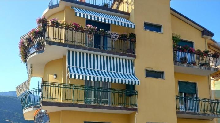 La Casa Di Walter Lejlighed Levanto Eksteriør billede